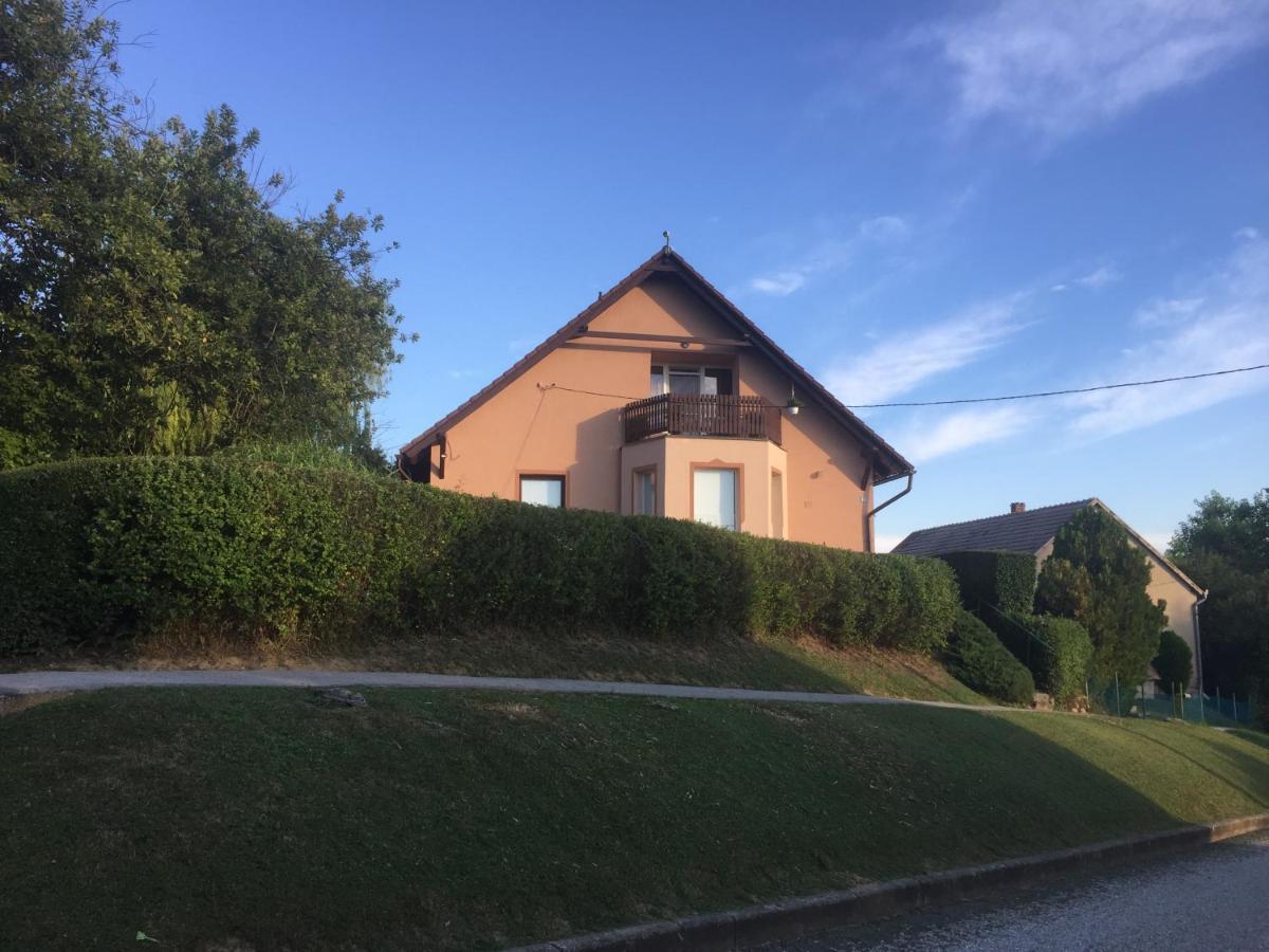 Baranya Apartman Áta Exteriér fotografie