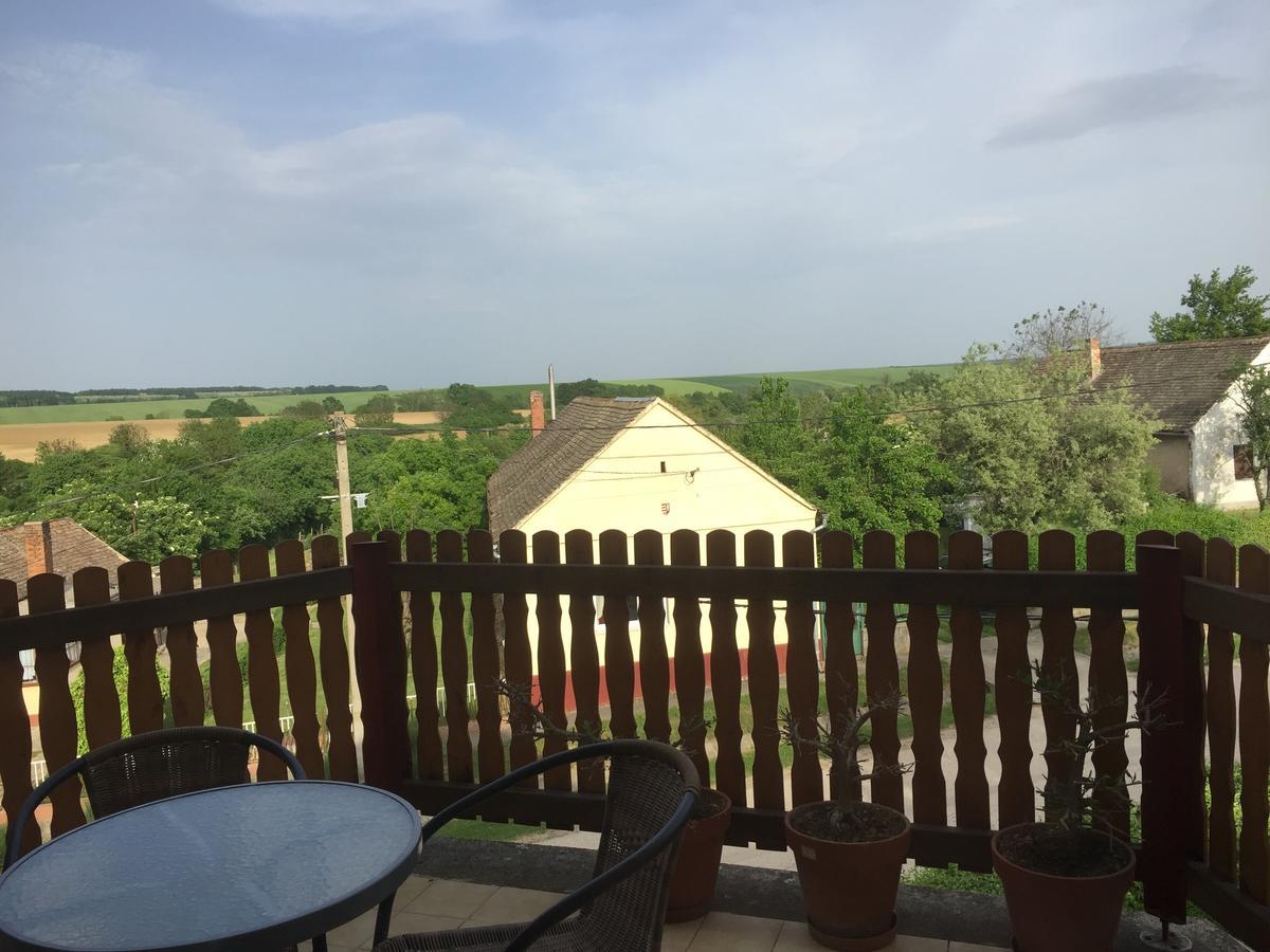 Baranya Apartman Áta Exteriér fotografie